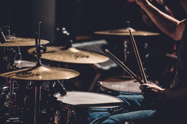Drum Editing (Elastic Audio and Phase Correlation Processing)